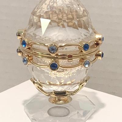 Limoges Trinket Box Swarovski Crystal Egg 2 NY Metropolitan Museum Shoe Ornaments