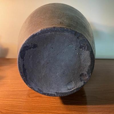 Large Pottery Vase / Jar
