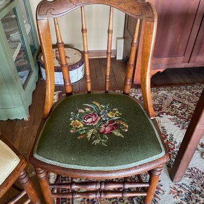 "HABERSHAM PLANTATION CO. TOCCOA, GEORGIA" Antique Dining Table and 6 Needlepoint Chairs