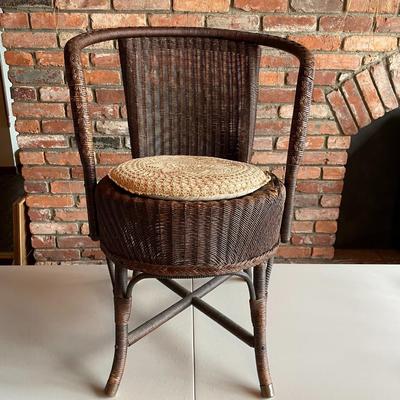 Antique Woven Wicker Accent Chair