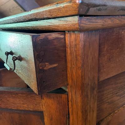 Vintage Small Oak Washstand