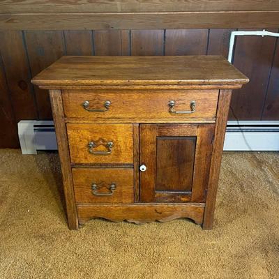 Vintage Small Oak Washstand