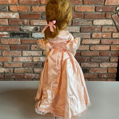 Vintage Collectible Dolls