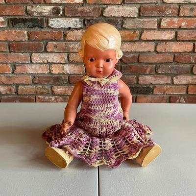 Vintage Collectible Dolls