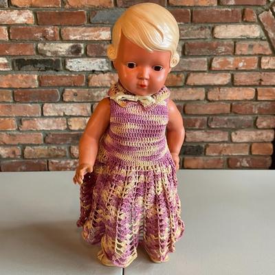 Vintage Collectible Dolls