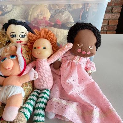 Lot of Vintage Doll Collection