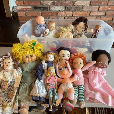 Lot of Vintage Doll Collection