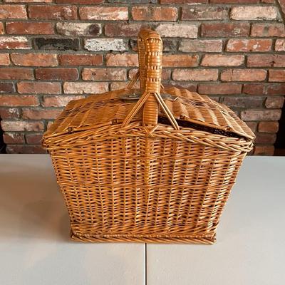 Wicker Picnic Basket