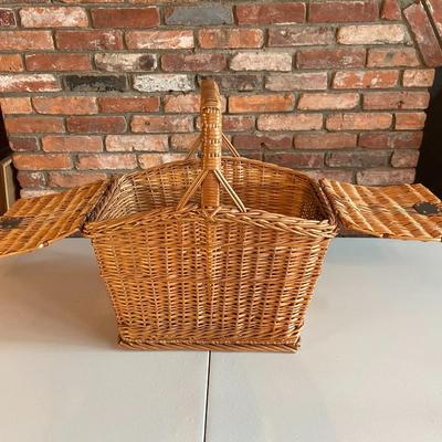 Wicker Picnic Basket