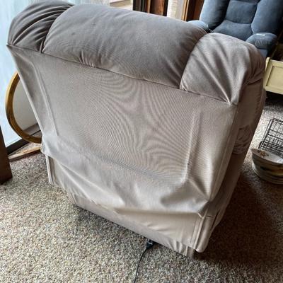 La-Z-Boy Power Recliner Lift Chair