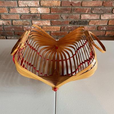Vintage 50's Japanese Folding Bamboo Basket Purse Cage Handbag.