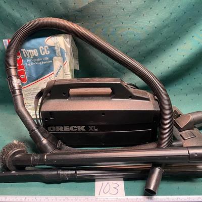 Oreck XL Vacumn