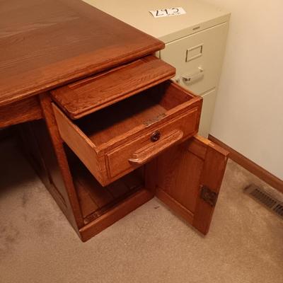 5 DRAWER, 1 CABINET SOLID WOOD DESK W/ 2 PULL-OUT SHELVES