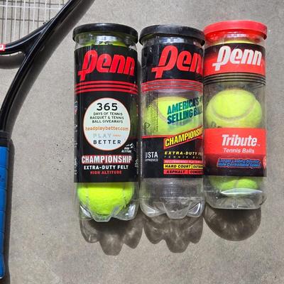 (2) Tennis Rackets and Tennis Balls