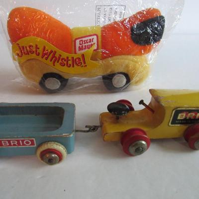 Weiner Mobile Plush Bean Bag and Spanish Brio Wood Car