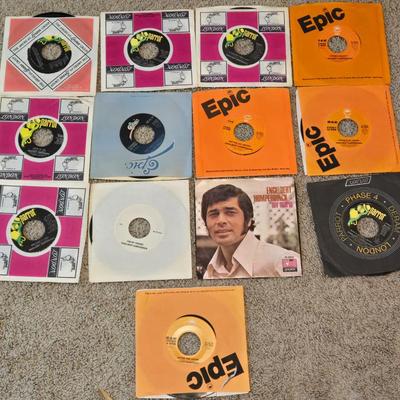 Large Lot of 45s Albums