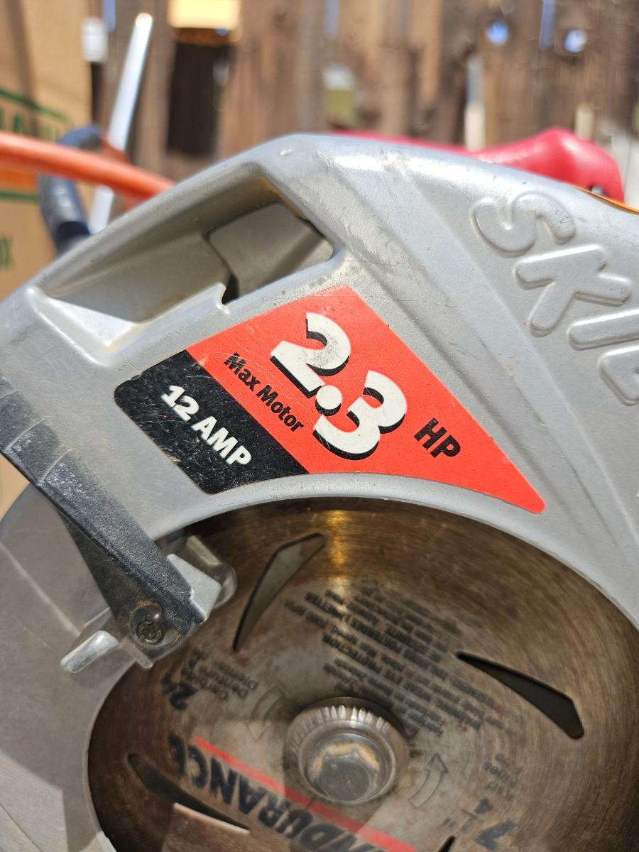 2.3 HP 12 Amp 7 1 4 Skil Circular Saw EstateSales