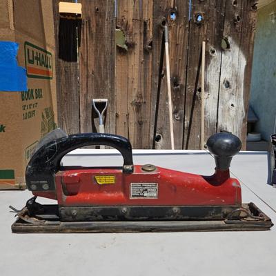 Central Pneumatic Straight Line Air Sander