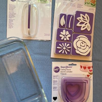 Cake decorating items and loaf pan