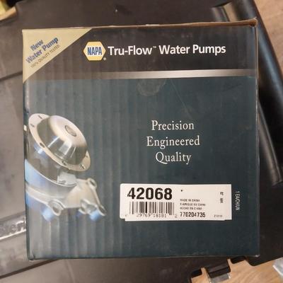NAPA TRU-FLOW WATER PUMP