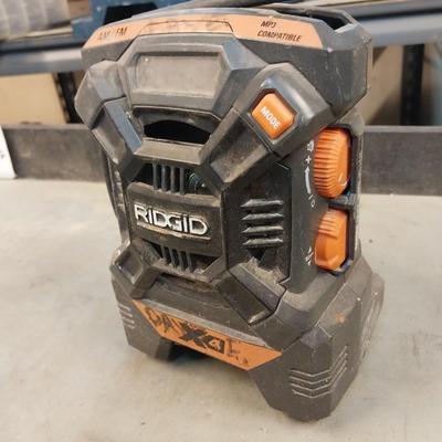 RIGID JOBSITE RADIO