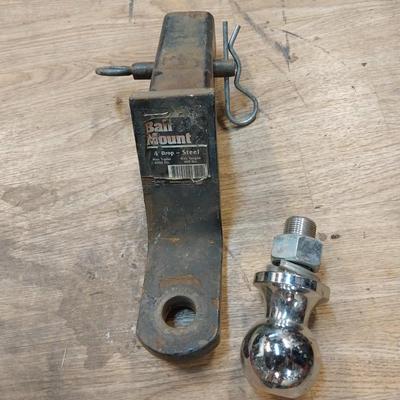 TOW HITCH WITH BALL