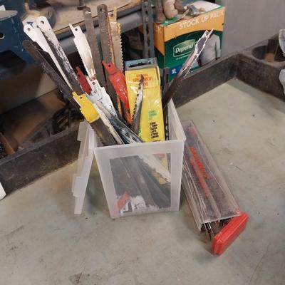 NICE VARIETY OF SAW BLADES