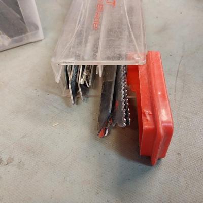 NICE VARIETY OF SAW BLADES