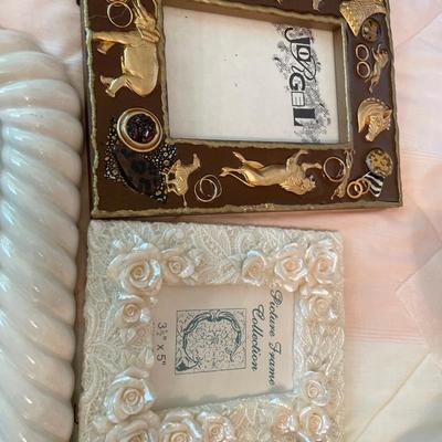 Multiple fun picture frames
