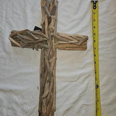 Crosses, crucifix and religious wall decor