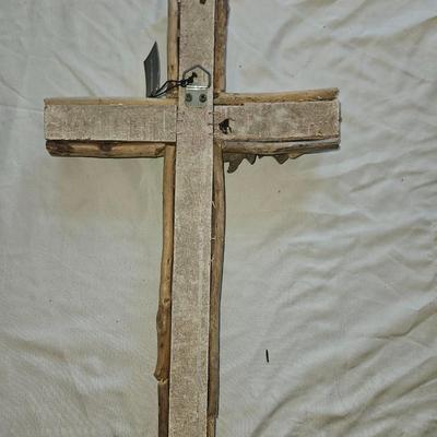 Crosses, crucifix and religious wall decor