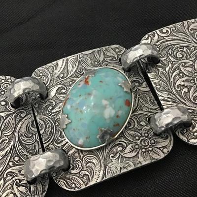 Beautiful Southwest Style Stone Type Hinged Bracelet