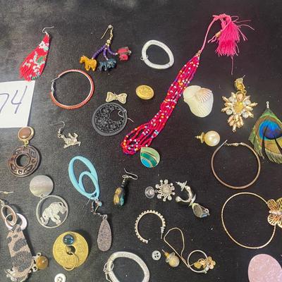 Misc Jewelry Lot