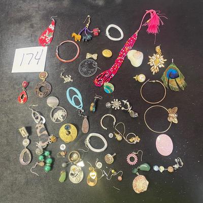 Misc Jewelry Lot