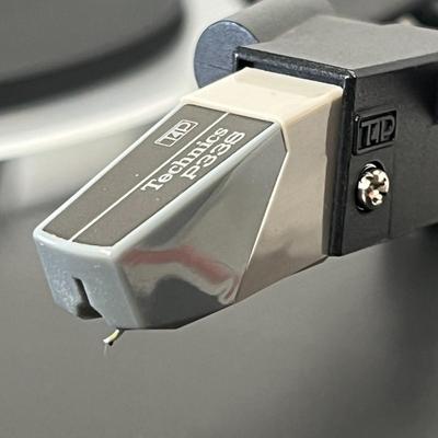Technics DC Servo Automatic Turntable SL-BD24 Record Player