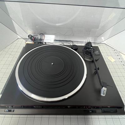 Technics DC Servo Automatic Turntable SL-BD24 Record Player