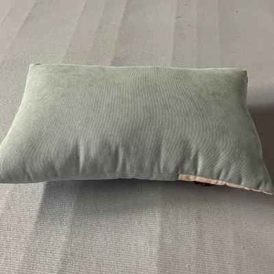 Throw Pillow with Buttons - 19x11