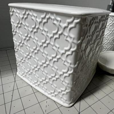 White Bathroom Accessory Set - Tissue Box, Soap Dispenser, Soap Dish and Cup