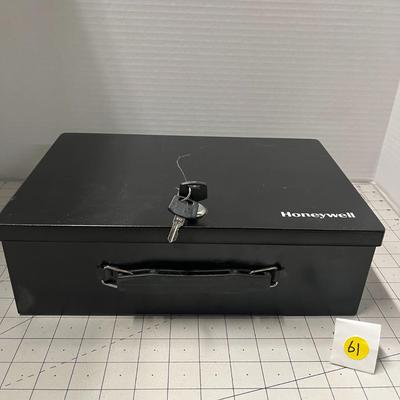 Honeywell Lockbox with Keys