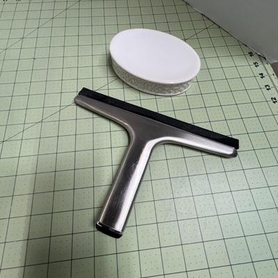 Bathroom Accessories - Trash Bin, Non-Slip Shower Liner, Soap Dish and Squeegee