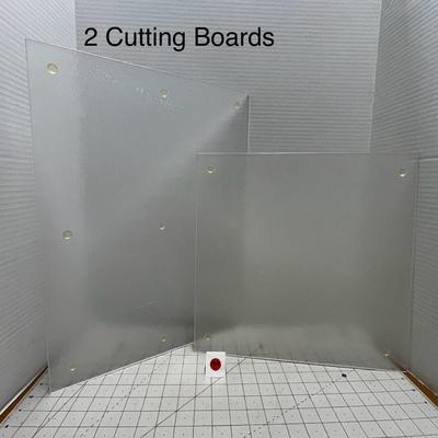 2 Glass Cutting Boards