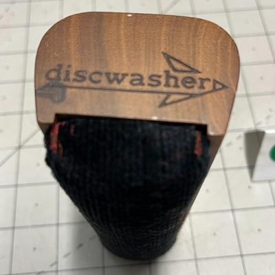 Discwasher - Vinyl Record Cleaning Tool
