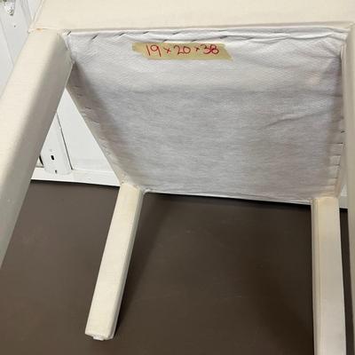 White/Cream Dining Chair - 19x20x38