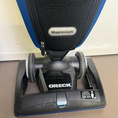 Oreck Vacuum with New Vacuum Bags