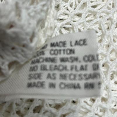 White Cotton Lace Tablecloth - 76x108