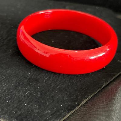Red plastic bangle fashion bracelet