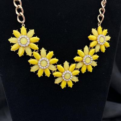 Cute sunflower statement necklace