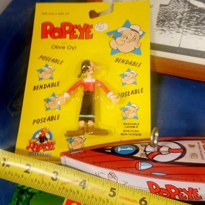 LOT 147 LOT OF VINTAGE POPEYE ITEMS