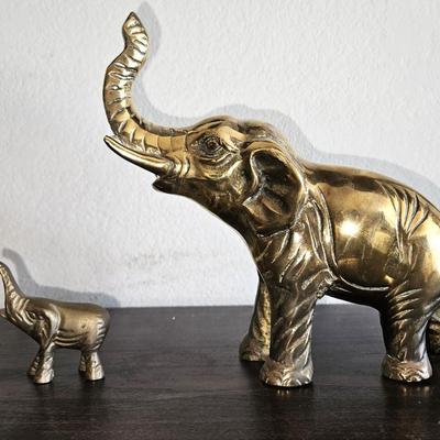 8 inch Tall Brass Elephant with 3 inch small elephant