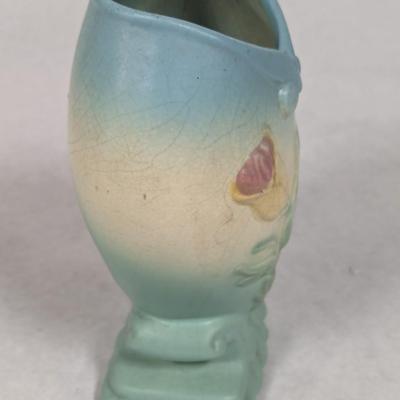 Hull Art Pottery Bowknot Vase